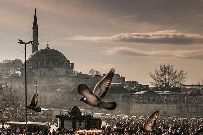 1, 2 Or 3 Days Private Istanbul Guided Tour - Day 2: Dolmabahçe Palace, Bosphorus Strait views, Taksim, Spice Bazaar, Galata Tower, and İstiklal Caddesi