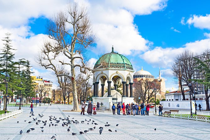 1-Day Private Istanbul Layover Tour - Stop 4: Hippodrome, where sports and politics met