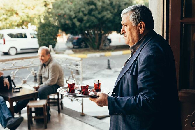 1 Istanbul Tour: Highlights, Street Food & Hidden Pearls - How pickup and a private format make the day feel easier