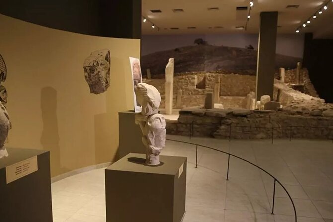 1 Night and 2 Days Private Gobeklitepe Tour from Istanbul - Gümrük Han: a short break with real flavor