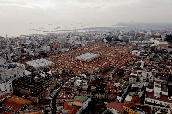 1 Perfect Day in Istanbul Private Guided Tour of the City’s Icons - Sultanahmet Square: Hippodrome monuments in a walkable block
