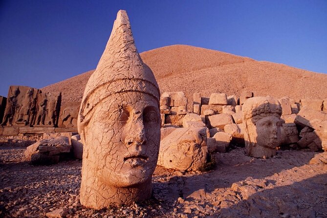 2-Day 1 Night Mount Nemrut Tour from Istanbul by Plane - Arsemia Antik Kenti: Heracles, handshake politics, and a big Greek inscription