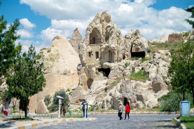 2-Day Cappadocia Tour from Istanbul - Optional Balloon Ride - Shopping stops: useful crafts, not just time-filler
