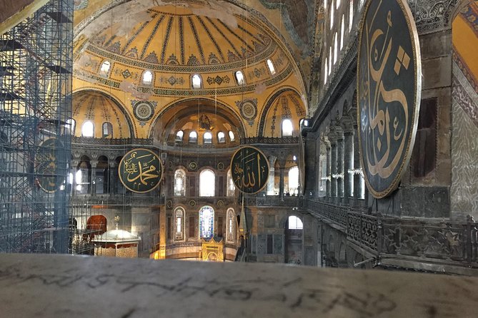 2-Day Private Istanbul: Old City + Food Tour (Tickets+Tastings) - Day 1: Hagia Sophia, Topkapi Palace, Blue Mosque, and the Grand Bazaar