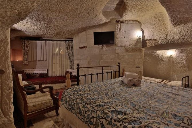 2 Days Cappadocia Tour From Istanbul - Day 2 North Cappadocia: Castle Views, Goreme Open Air Museum, and Pasabag Icons