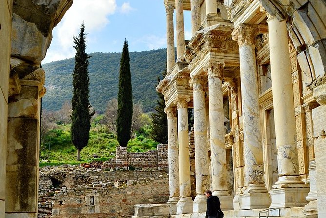 2 Days Ephesus and Pamukkale from Istanbul - Pamukkale terraces and thermal pools: the moment you feel the trip was worth it