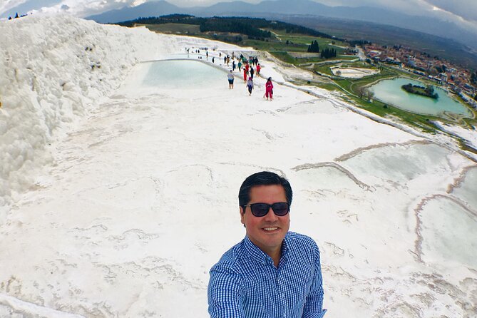 2 Days Ephesus and Pamukkale Tours from Istanbul - Early Istanbul pickup to İzmir: how day one starts