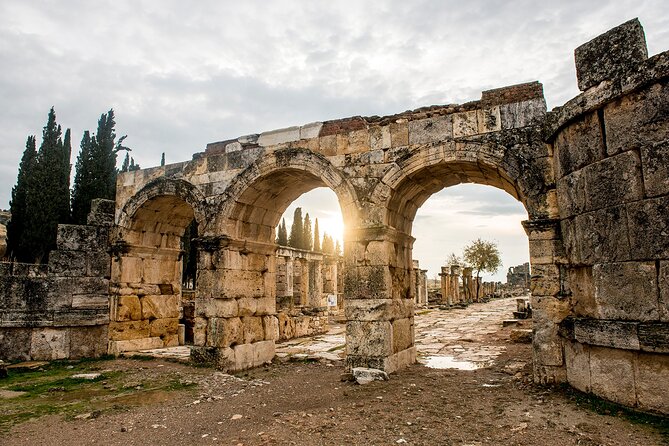 2 Days-Ephesus&Pamukkale Tour from-to Istanbul - Temple of Artemis: the wonder that sized up Ephesus’s fame