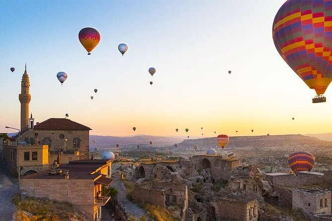 2 Days of Cappadocia Tour from Istanbul by Plane - Small group format and guide style that affects the whole day