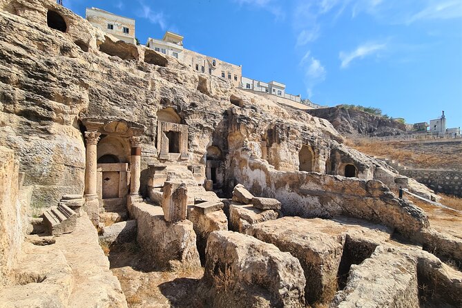 2-Days Private Tour to Gobeklitepe and Karahantepe from Istanbul - Kizilkoyun Necropolis: Short Visit, Strange-Beauty Bedrock Tombs