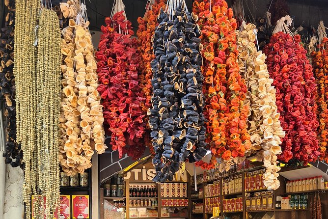 2-Days Private Tour to Gobeklitepe and Karahantepe from Istanbul - Day 2: The Urfa Bazaar Walk That Feels Like Local Life