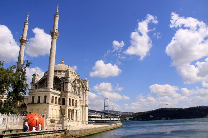 2-Hour Private Luxury Yacht Cruise on Bosphorus with Transfers - The real Bosphorus vibe: Europe on one side, Asia on the other