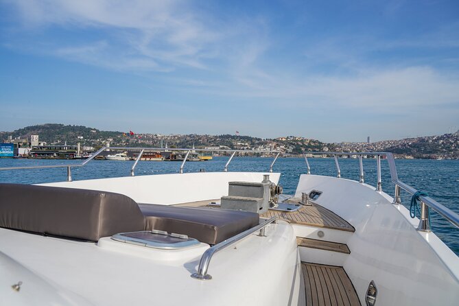 2 Hours Luxury Private Yacht Cruise on the Bosphorus - Dolmabahçe Palace: seeing Ottoman power from the waterline