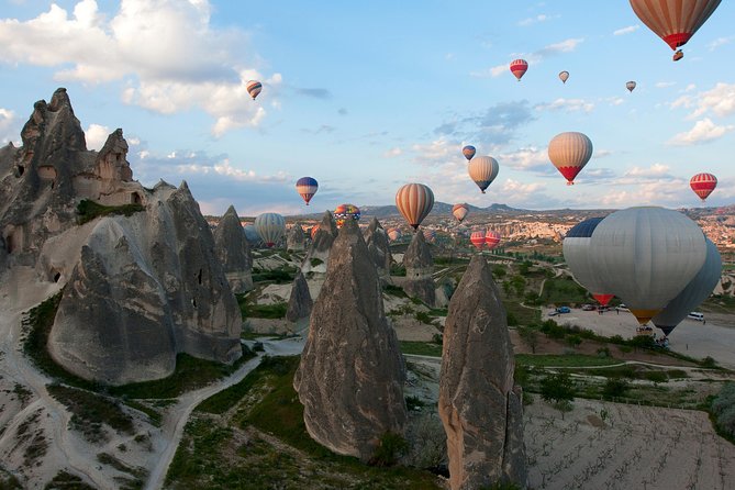 3-Day Cappadocia & Ephesus Tour from Istanbul - Day 2 Rose Valley to Kaymaklı: Churches, Valleys, and Underground Cool Air