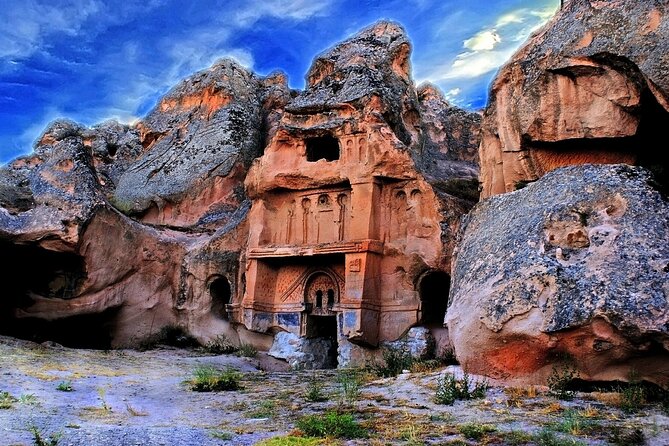 7N 8D Full Package Highlight Turkey Trip - Bosphorus Half-Day (08.00–13.00): city walls, two continents, spice bazaar smells