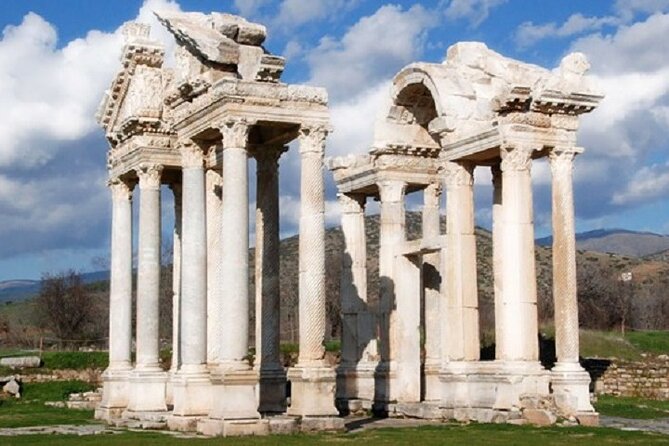 8 Days Relaxed Cappadocia, Ephesus, Pamukkale and Antalya Tour - Day 5: Flying to Cappadocia and easing into the fairy-chimney world