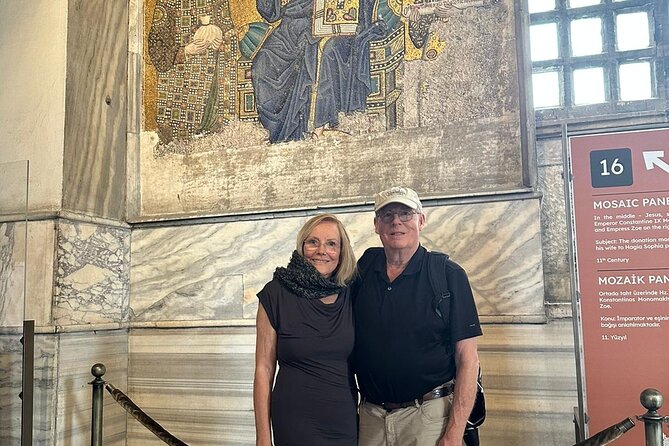 8 hours Private Istanbul Tour with English Speaking Guide - Price and Logistics: Private for Up to 10 With Pickup Options