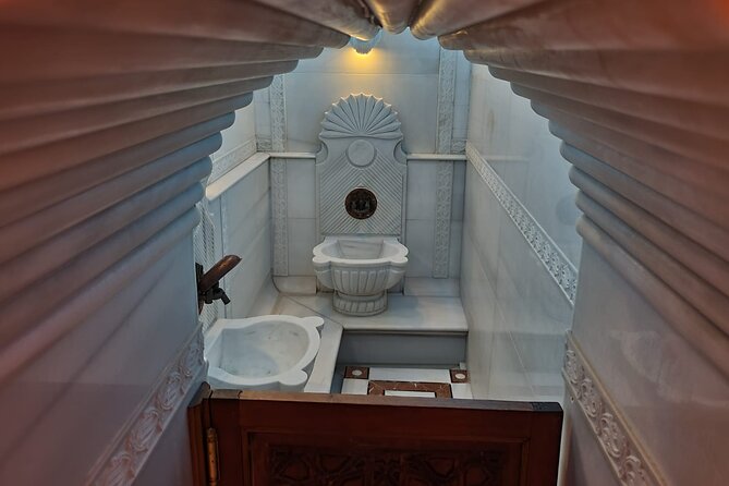 Acemoglu Historical Turkish Bath with Private Options - Getting There: Meeting Point and Practical Timing