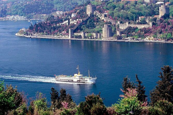 Afternoon Bosphorus Cruise Along the Shore - Rumelihisarı (Boğazkesen): fortress walls built to control the water