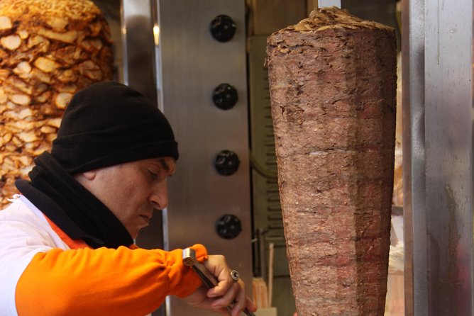 Afternoon Foodie Trail in Istanbul - Mandabatmaz: a local coffee break before the climb to Taksim