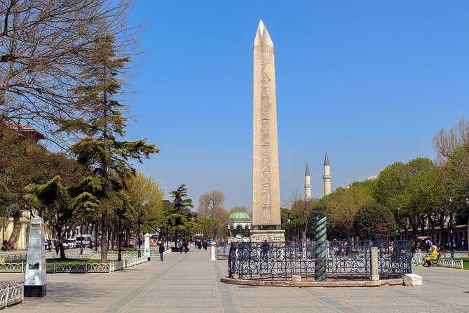 All Inclusive Full-Day Private Guided Cultural Tour of Istanbul - Sultanahmet district stroll and lunch at meatball legend status