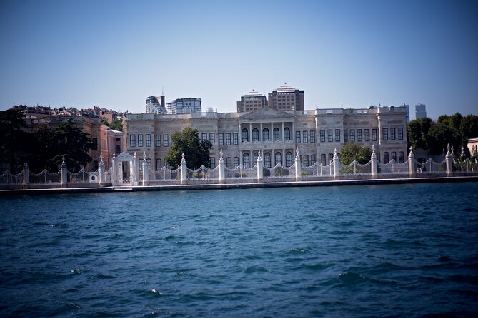 All-inclusive Private Guided Tour of Istanbul City - Bosphorus Strait Cruise: Mosques, Mansions, Bridges, and Seagulls