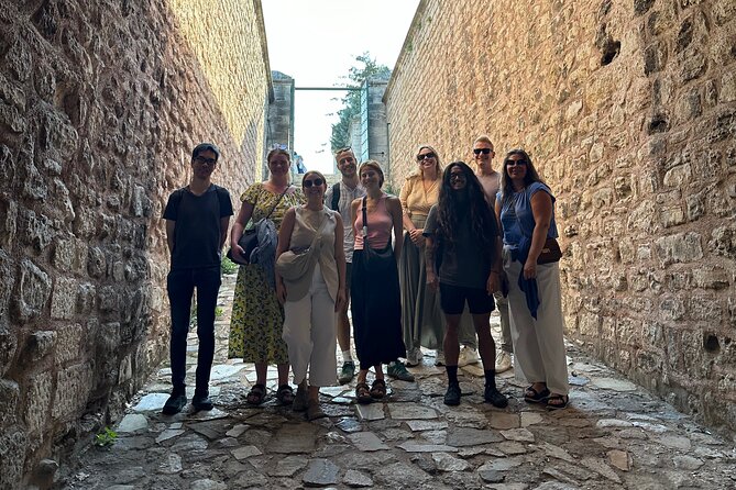 Alternative Tour; Daily Life, Customs, Stories - Tip Based Tour - Sahaflar Çarşısı: the old book bazaar and Turkish literature talk