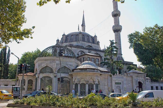 Asian Side of Istanbul: Uskudar and Kadikoy Full Day Walking Tour - Marmaray Under the Bosphorus: The Asia-side Start That Feels Like a Bonus
