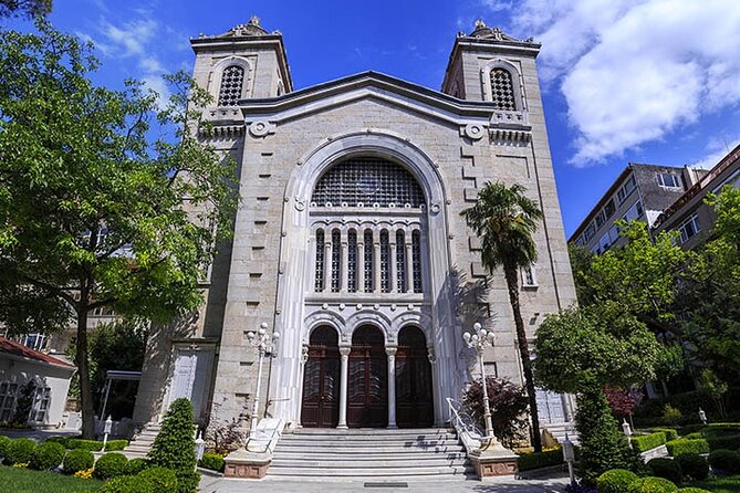 Asian Side of Istanbul: Uskudar and Kadikoy Full Day Walking Tour - Mihrimah Sultan Camii (Iskele Camii): The Mosque Stop That Feels Like a Finale