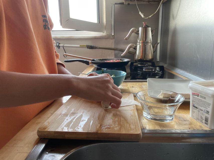 Authentic Turkish Breakfast Cooking at Home with Locals - Who you’ll meet: Aysu, family, and the LokalBond welcome