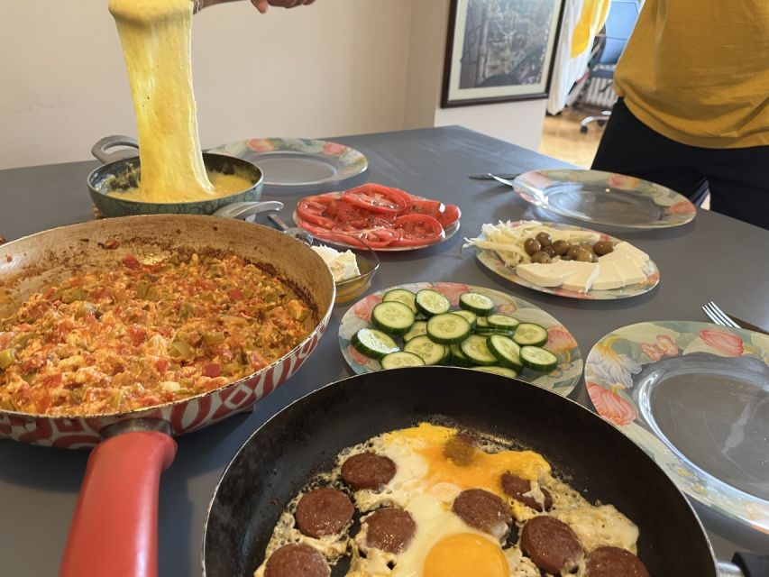 Authentic Turkish Breakfast Cooking at Home with Locals - Getting there: Oyak Sitesi and why the details matter