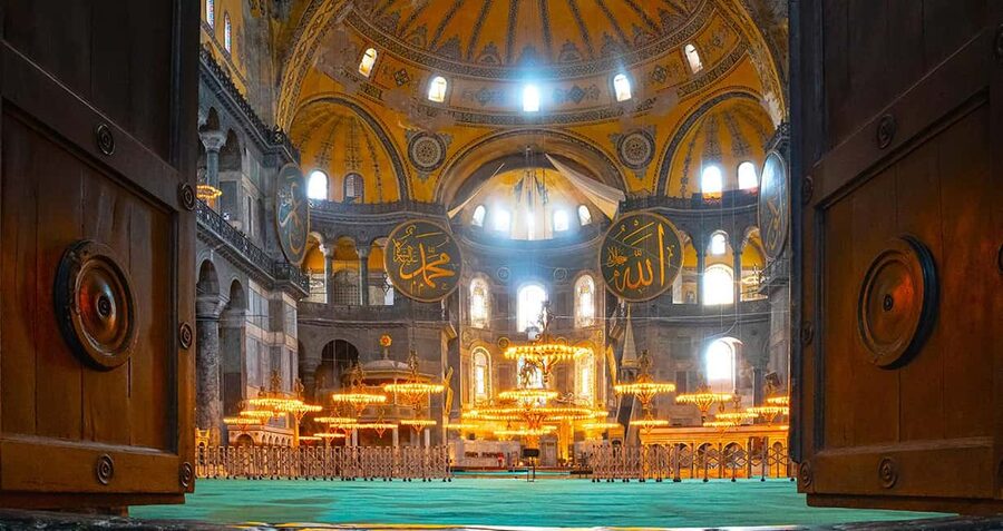 Basilica Cistern, Hagia Sophia, Blue Mosque Tickets & Audios - Price and value at about $60 per person