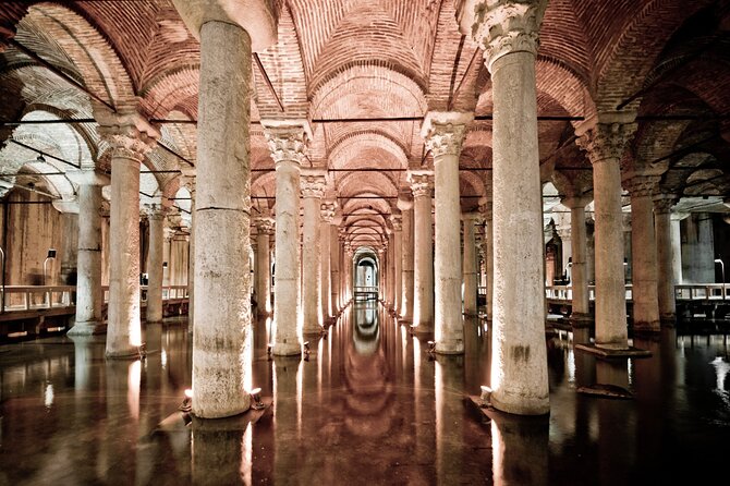 Basilica Cistern Skip-the-Line Ticket with Guided Tour - Skip-the-line entry: when paying extra actually saves real time