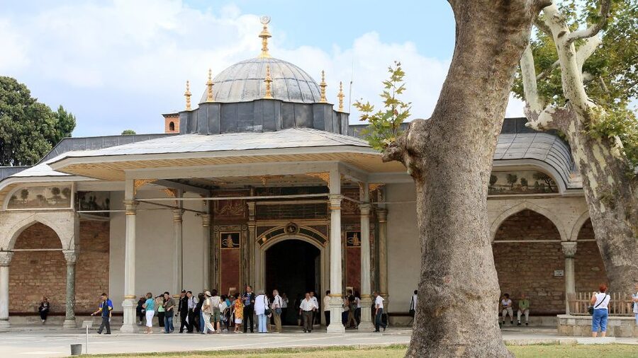 Best Of Istanbul 1, 2 or 3-Day Private City Guided Tour - Day three: Suleymaniye, Chora Church, and the neighborhoods of Balat/Fener