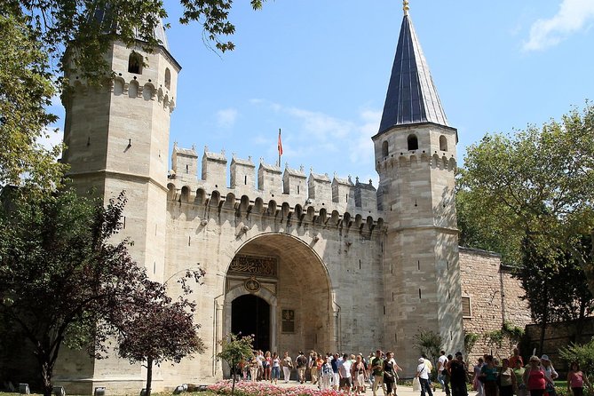 Best Of Istanbul: 1, 2 or 3 Day Private Guided Tour - Day 1 in Sultanahmet: Blue Mosque, Hagia Sophia, and a Cistern you’ll remember