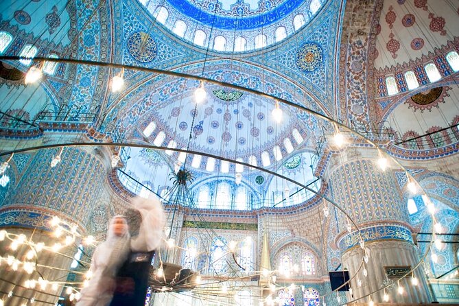 Best of Istanbul: Basilica Cistern - Blue Mosque - Grand Bazaar - Key things you’ll notice on this tour