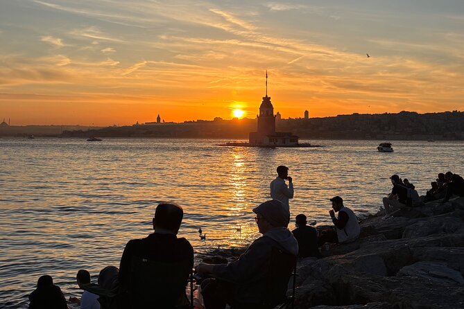 Best Tour Routes of lstanbul - Stop 4: Hippodrome for Orientation and That Istanbul-Feels-Connected Moment