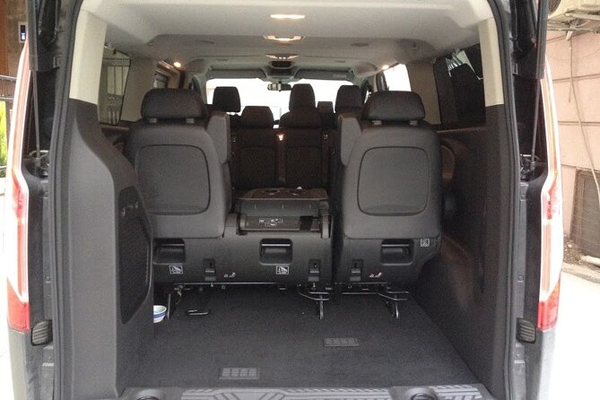 Beyoglu Region to IST Airport private transfer service - Communication That Keeps Stress Off Your Shoulder