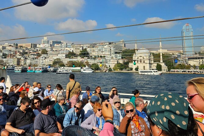 Bosphorus Boat Tour 3 Hour with Asian Side Stop in Istanbul - Ortaköy: Mosque Pictures and Market-Energy from the Water