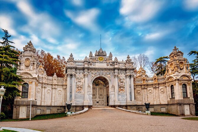 Bosphorus Cruise with Dolmabahce Palace and Istiklal Street Tour - Bosphorus Strait cruise and Besiktas from the boat: Europe on one side, Asia on the other