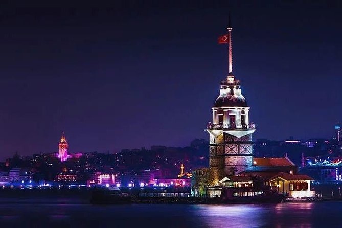 Bosphorus Cruise with unlimited alcohol - Sailing Under 15 Temmuz Şehitler Bridge
