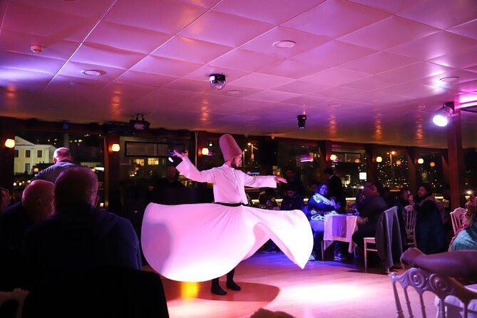 Bosphorus Dinner Cruise Tour - Food and drinks: what to expect from the dinner setup
