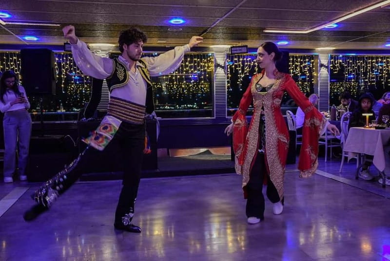 Bosphorus Dinner Cruise w/ Unlimited Drinks & Entertainment - Key things to know before you go