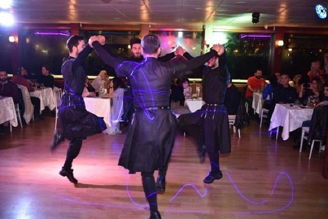 Bosphorus Dinner Show Cruise With Non Alcoholic Menu ISTANBUL Dinner cruise - What the Ratings Tell Me (And How It Helps You Choose)