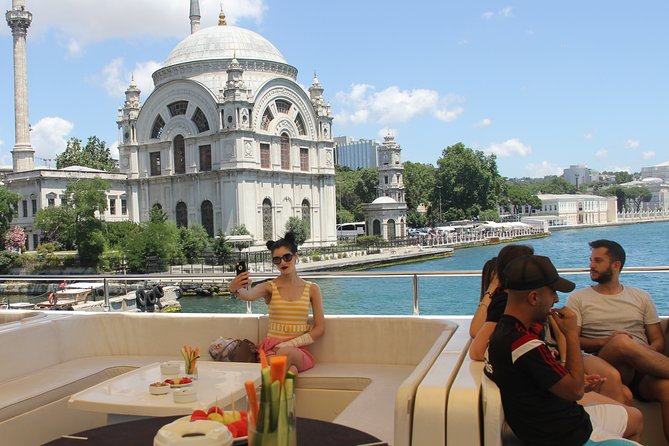 Bosphorus Luxury Lunch Cruise & Black Sea Swimming Experience - What the yacht ride feels like: comfort, group size, and windy-day fixes