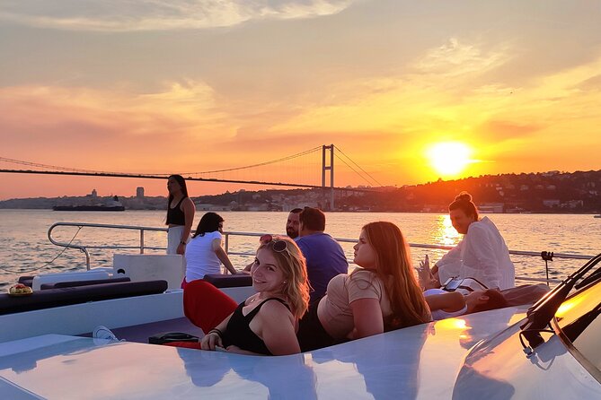 Bosphorus Sunset Yacht Experience: Istanbul’s Best - Should you book this Bosphorus Sunset Yacht Experience?
