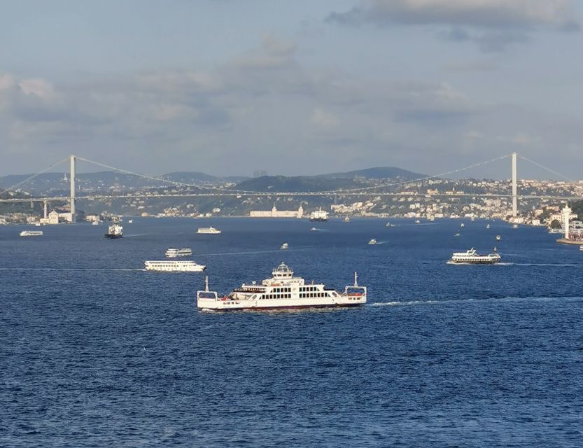 Bosphorus Tour With Lunch - Dolmabahçe Palace Closed on Mondays/Thursdays: What Changes