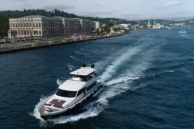 Bosphorus Yacht Cruise with Stopover on the Asian Side - (Morning or Afternoon) - Food, tea, and Wi‑Fi: the small comfort upgrades that change the ride