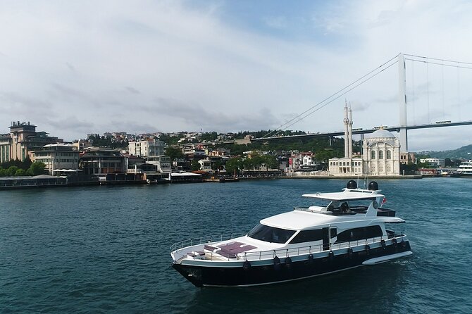Bosphorus Yacht Cruise with Stopover on the Asian Side - (Morning or Afternoon) - Should you book this Bosphorus yacht cruise with Kanlıca stop?