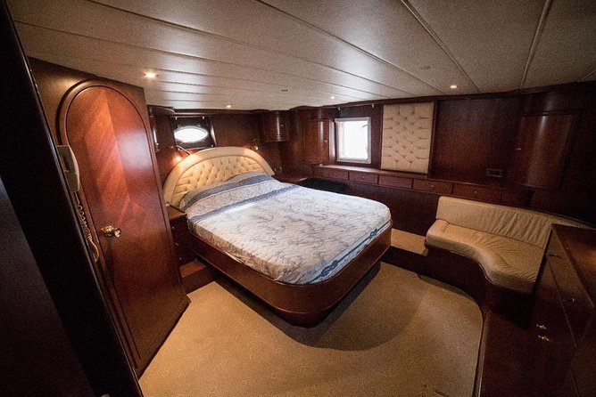 Breakfast Cruise In Bosphorus With Private Yacht - Price and value: $530 per group, up to 9 people